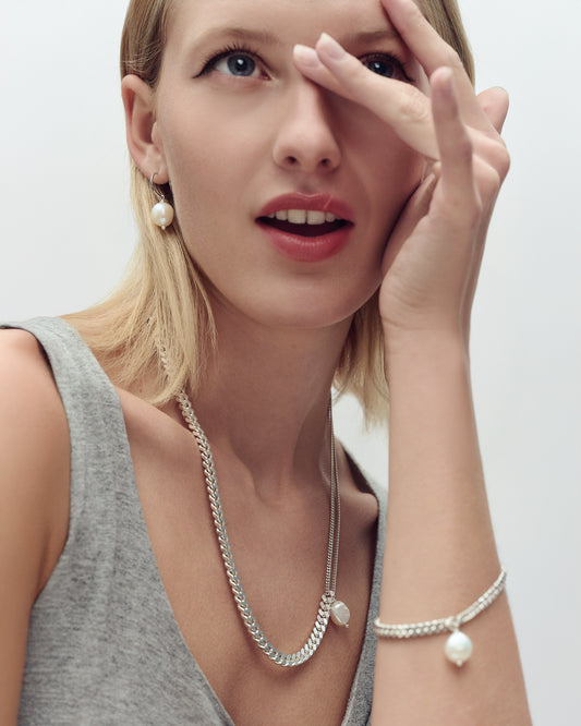 The Chain (necklace)